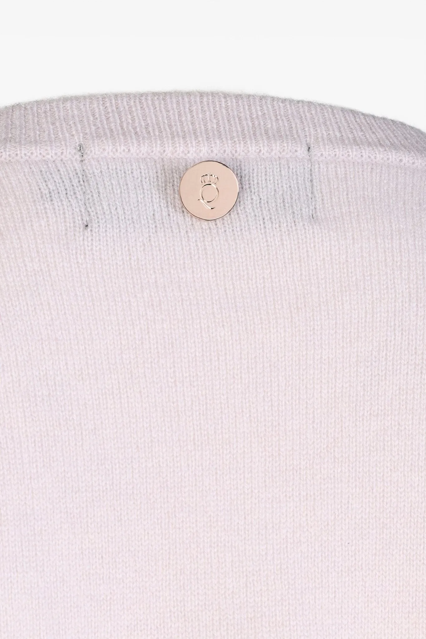 Alice Ladies Cashmere V-Neck Jumper in Fog White