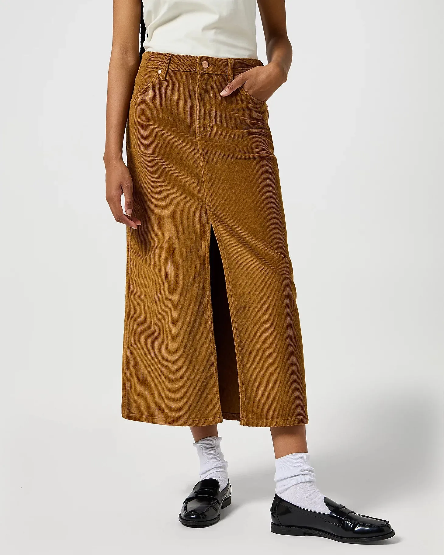 Corduroy Maxi Skirt in Cognac