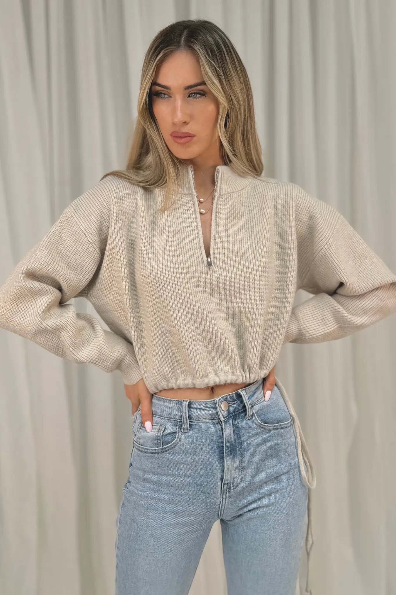 Jane Half Zip Jumper In Neutral