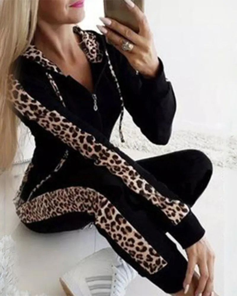 Leopard Print Zippered Hoodie And Trousers Suit