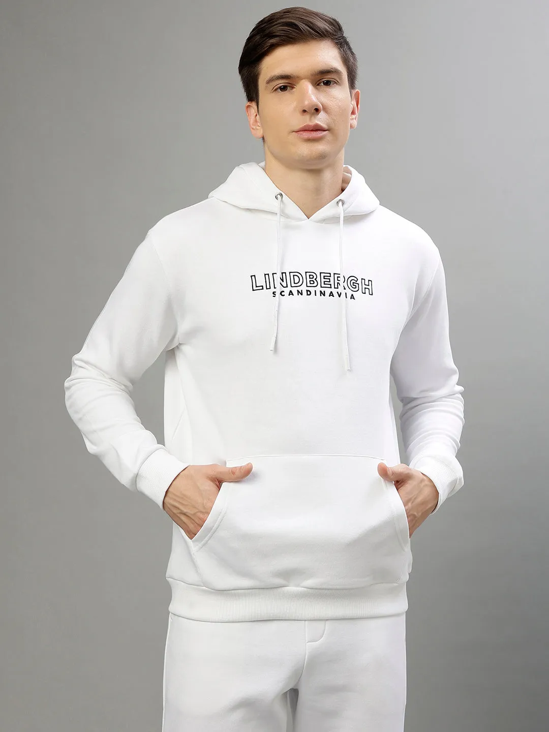 Lindbergh Men Solid Hooded Full Sleeves Sweatshirt