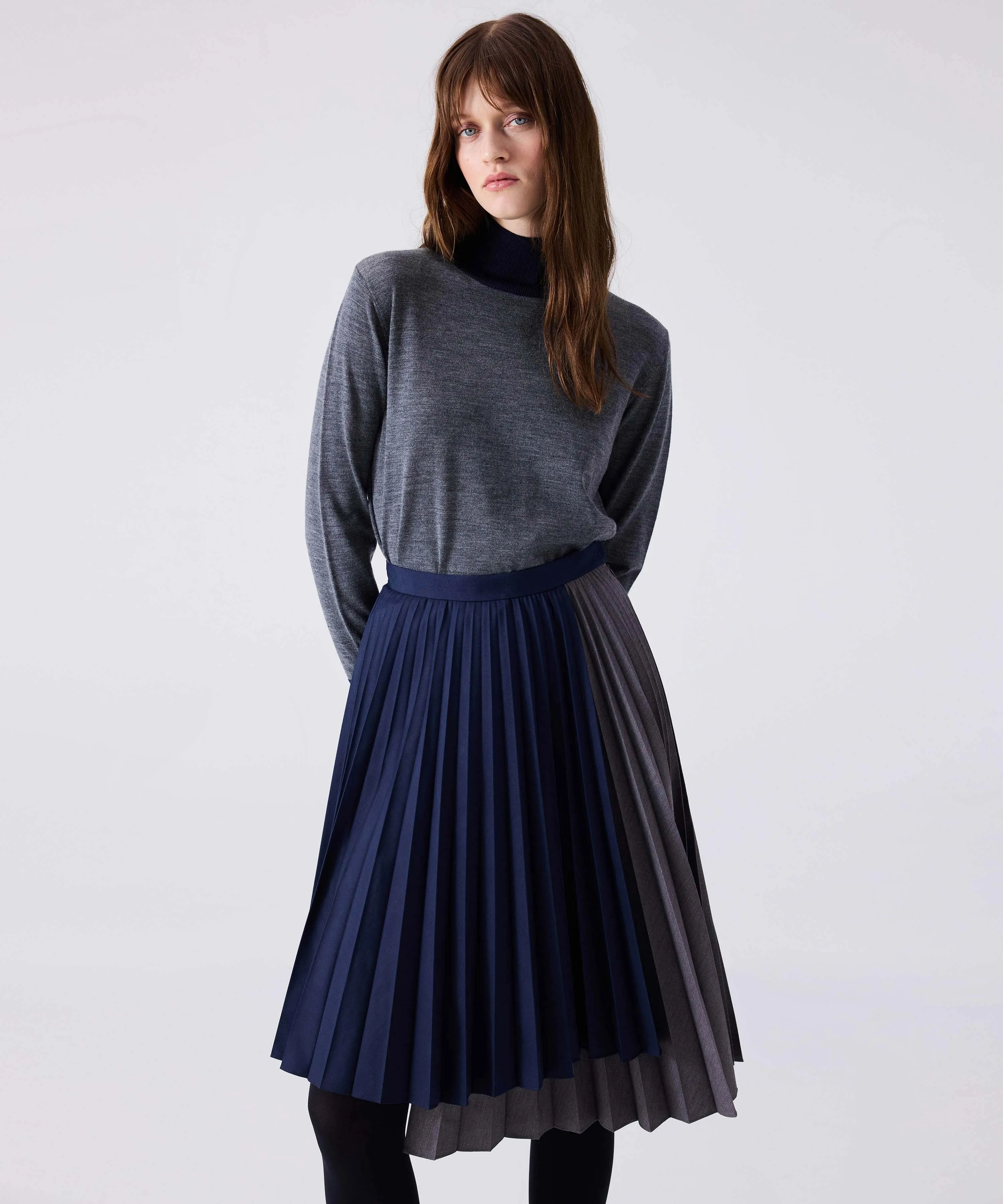 Machka Pleated Colorblock Skirt Anthracite