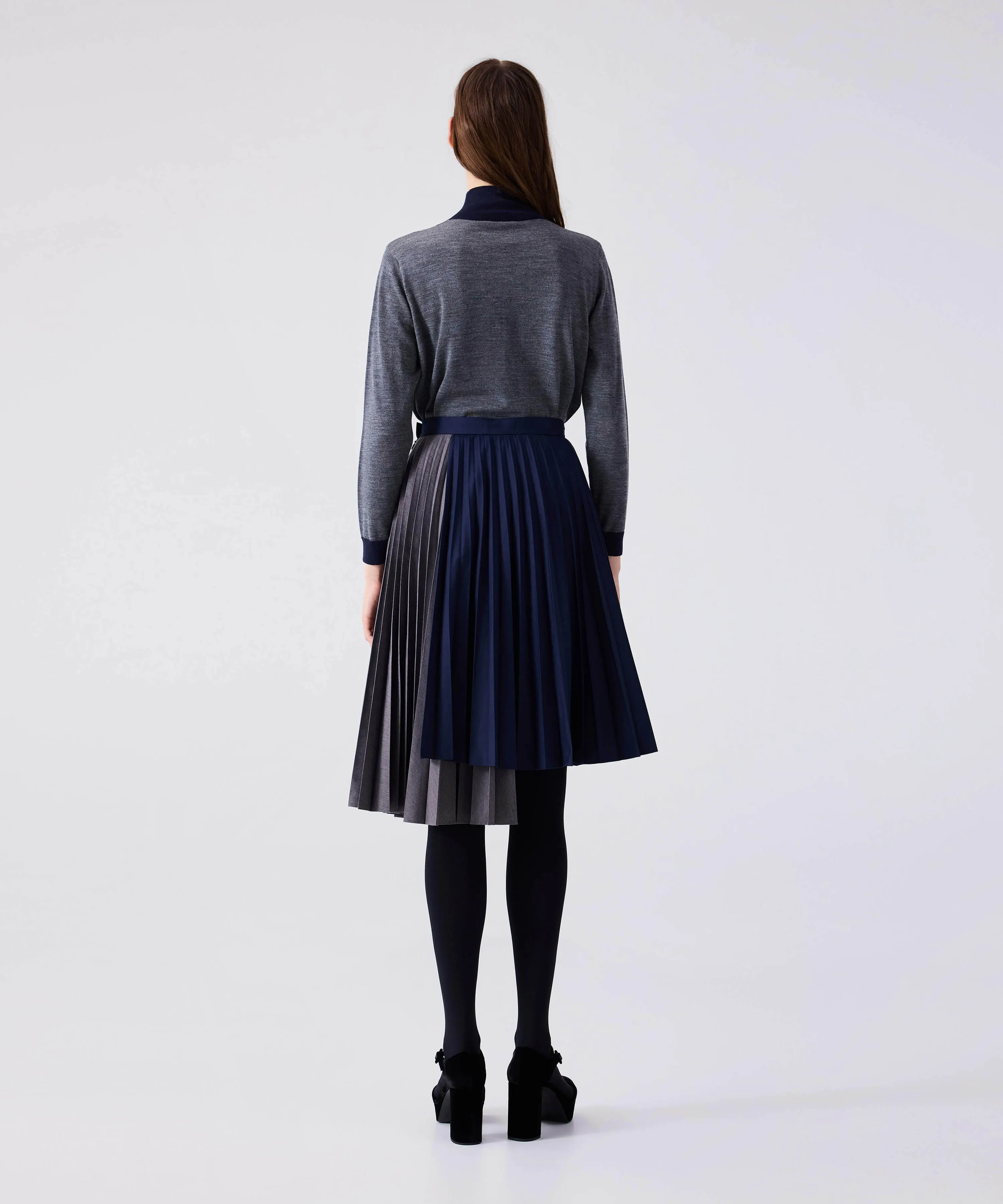 Machka Pleated Colorblock Skirt Anthracite