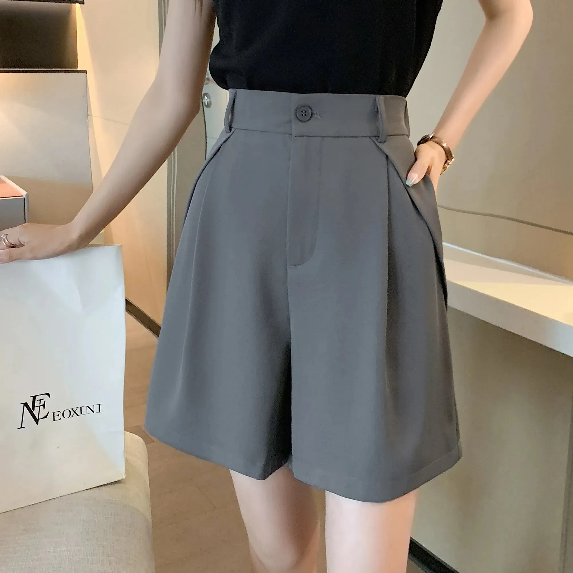 Solid Waist Women's Casual Shorts 2024 Elegant Minimalism Straight Loose Trousers Suit Shorts